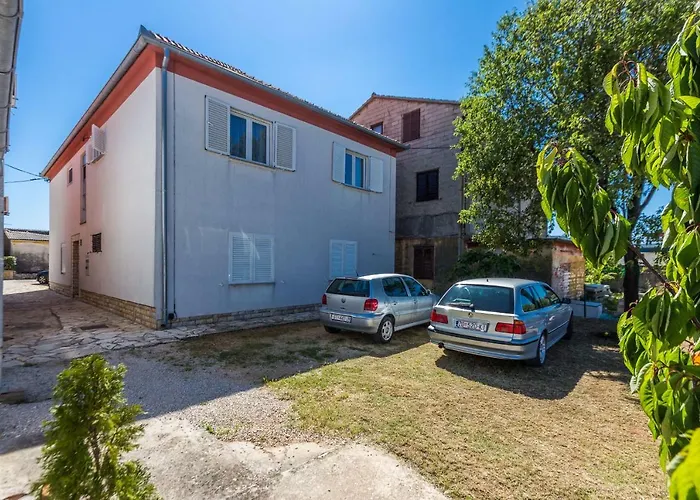 Stine Apartment